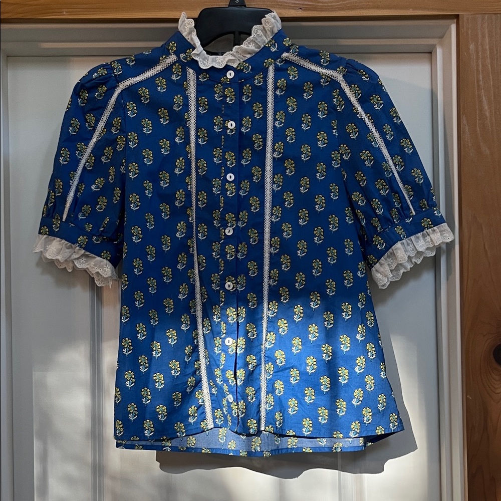 Entro Blue Floral Blouse with Lace Accents